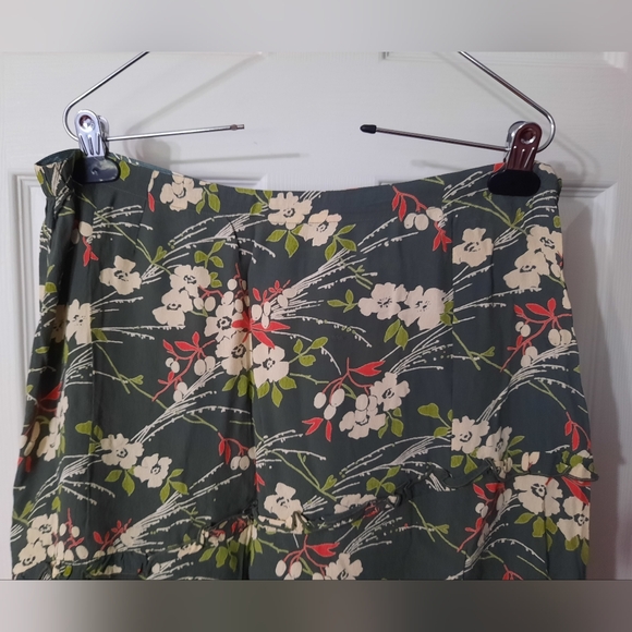 Vintage Floral Print Maxi Skirt - Picture 3 of 10